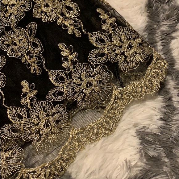 LIKE NEW: Special Occasion Dress - Picture 5 of 6